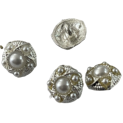DIYの縫う付属品のための真珠の金属のすねのモップのシャツのボタンの使用