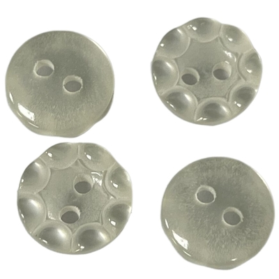 10mm 2つの穴ののど真珠のワイシャツの衣類のブラウスのプラスチック シャツのボタンの使用