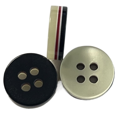 5層シャツボタン 18Lで使用 シャツ衣装アクセサリー